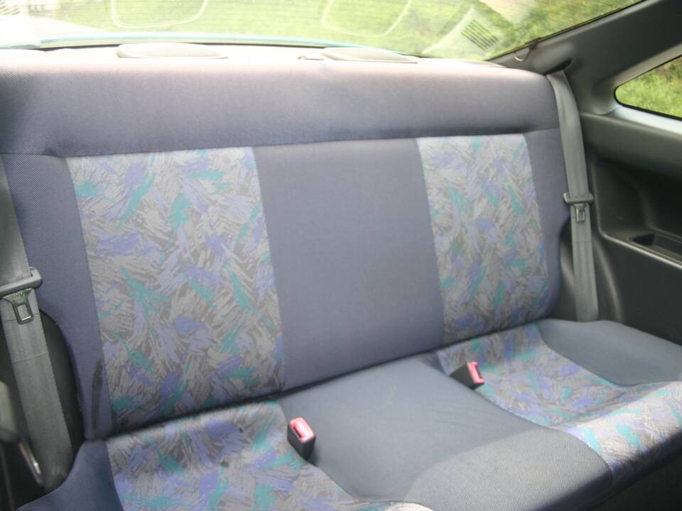 Image 39/51 of Toyota Paseo (1996)