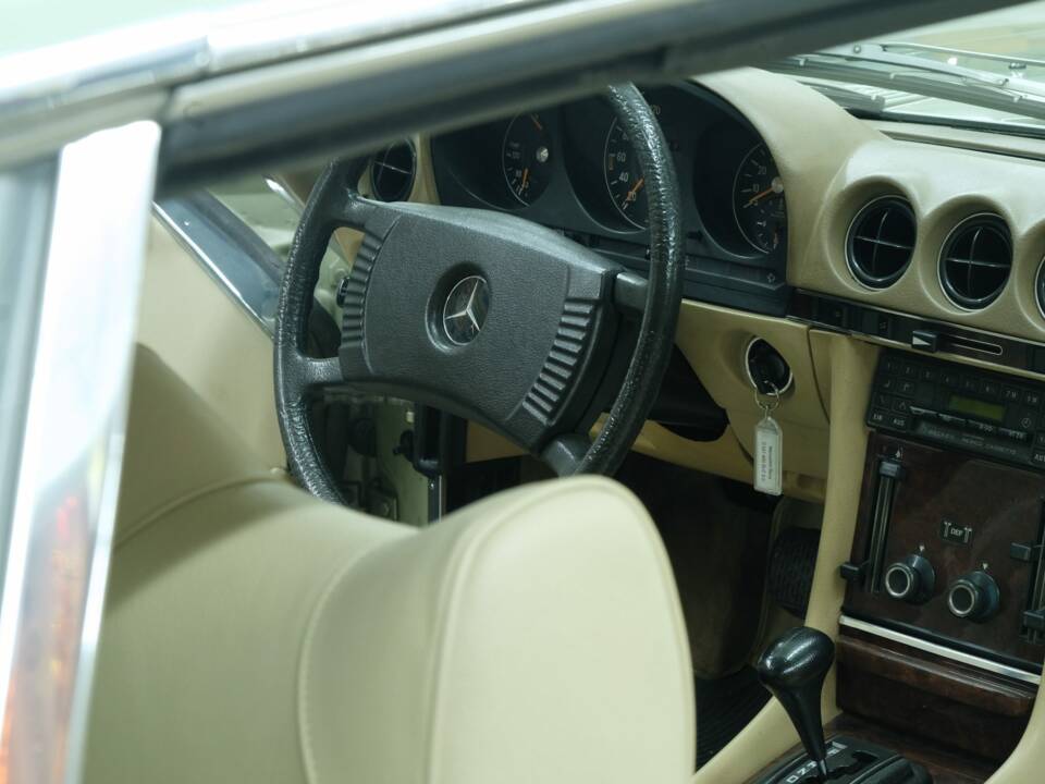 Image 28/50 de Mercedes-Benz 450 SLC 5,0 (1978)