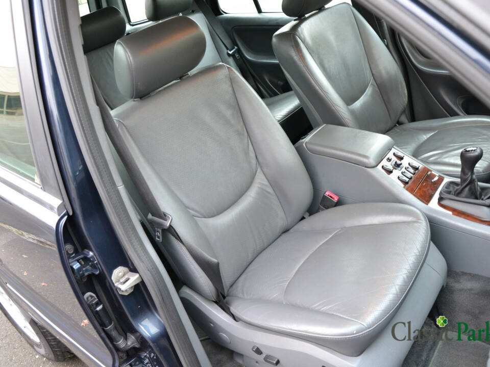 Imagen 24/50 de Mercedes-Benz ML 230 (1998)