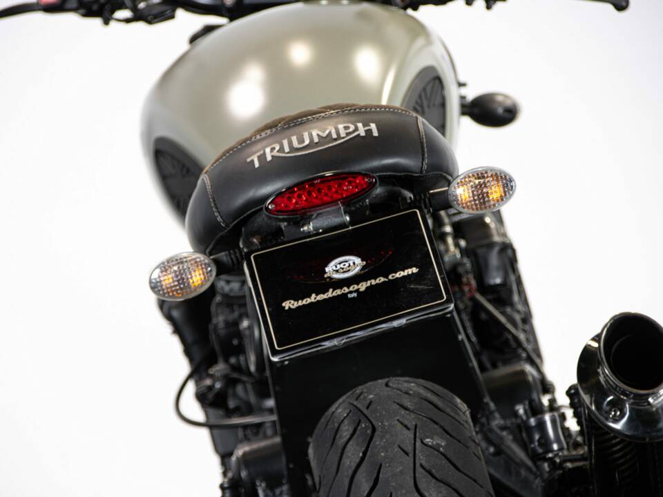 Immagine 13/50 di Triumph Trident 900 (1994)