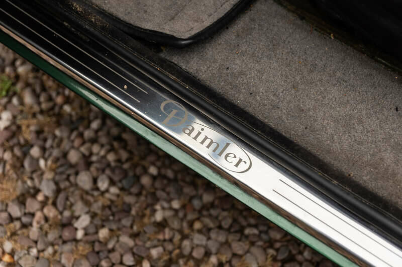Bild 42/50 von Daimler SP 250 (1960)