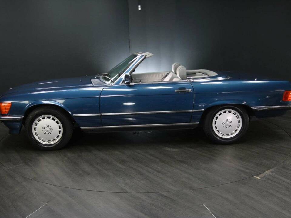 Image 3/30 of Mercedes-Benz 300 SL (1986)