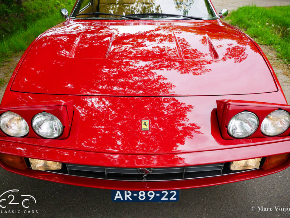 Image 40/80 of Ferrari 365 GTC&#x2F;4 (1972)