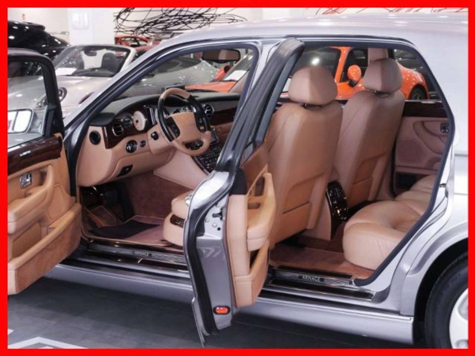Imagen 9/16 de Bentley Arnage Red Label (2000)