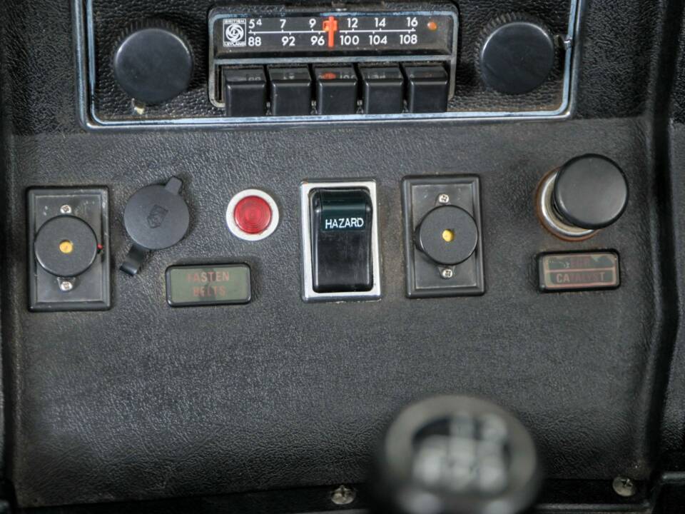 Bild 25/50 von MG MGB (1975)