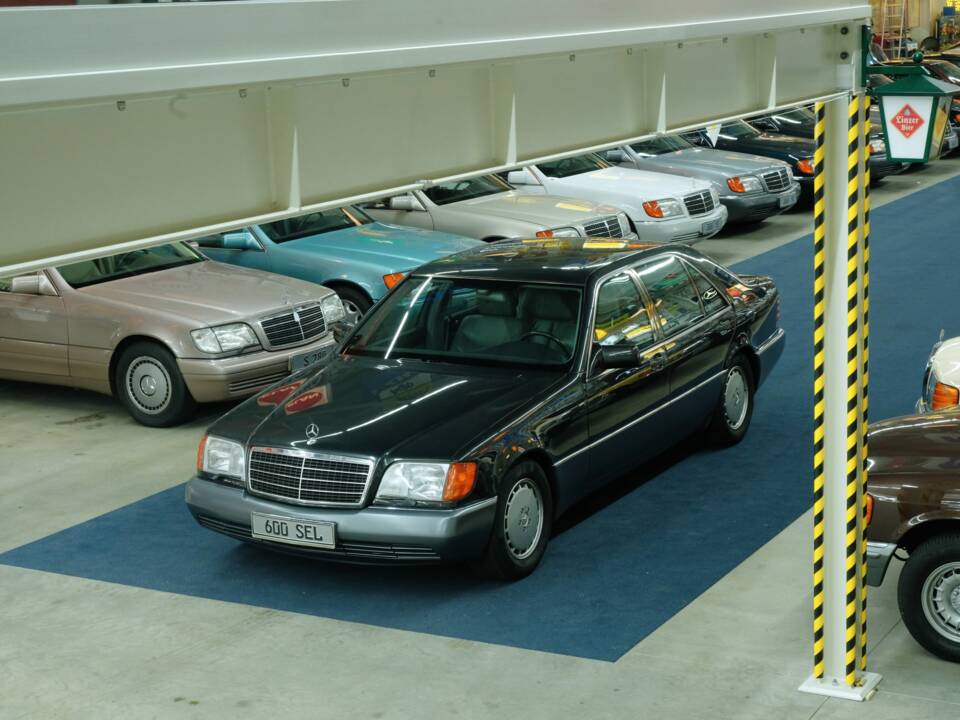 Bild 4/50 von Mercedes-Benz 600 SEL (1992)