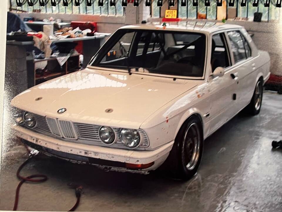 Bild 15/39 von BMW 528i Group A (1982)