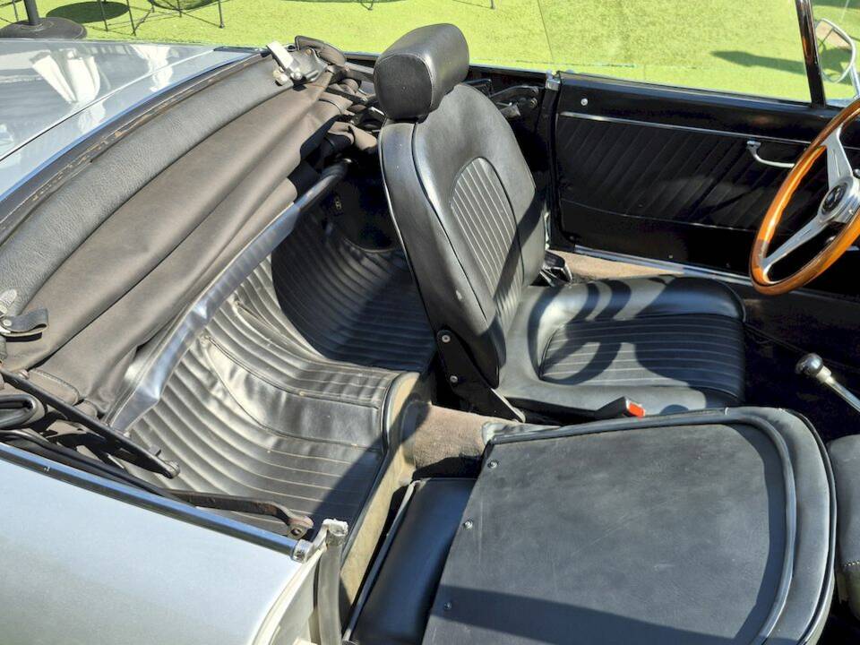 Afbeelding 38/63 van Alfa Romeo Spider 1300 (1976)