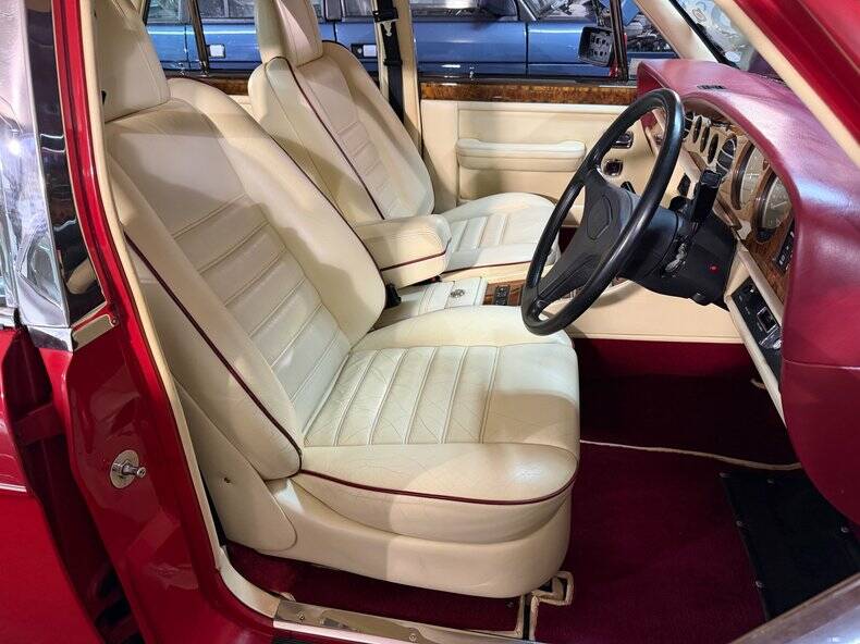 Image 10/50 of Bentley Turbo R (1988)