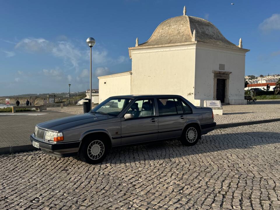 Image 1/22 de Volvo 960 2,0i Turbo 16v (1992)
