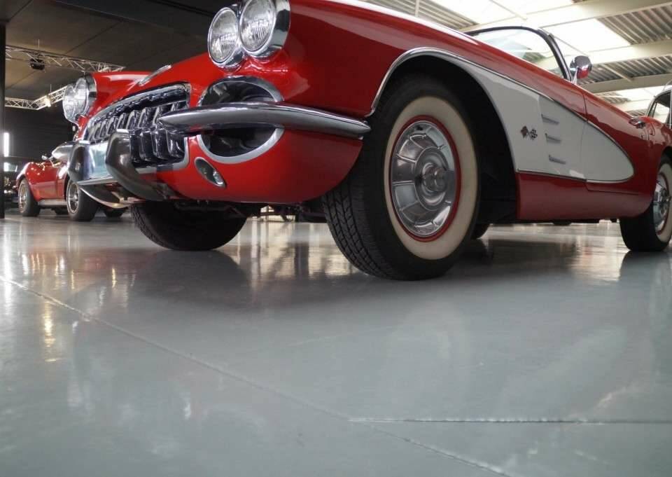 Image 44/50 of Chevrolet Corvette (1958)