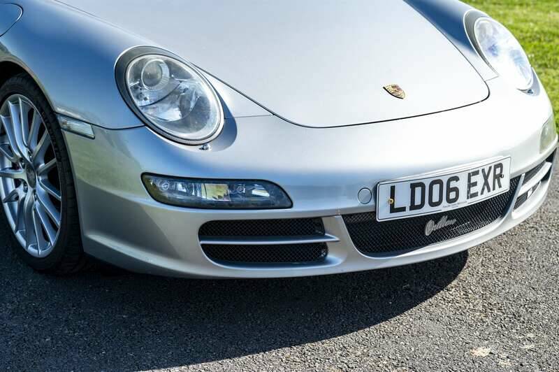 Afbeelding 15/50 van Porsche 911 Carrera 4S (2006)