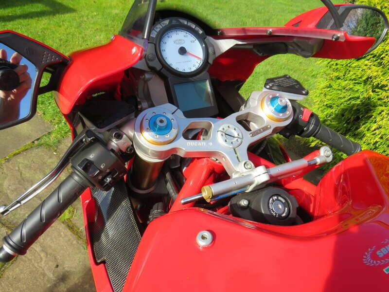 Bild 13/48 von Ducati 749 R (2005)