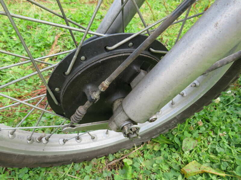 Bild 31/40 von Yamaha DUMMY (1976)