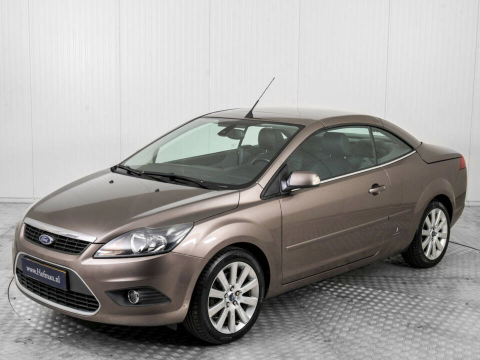 Image 44/50 of Ford Focus CC 2.0 (2008)