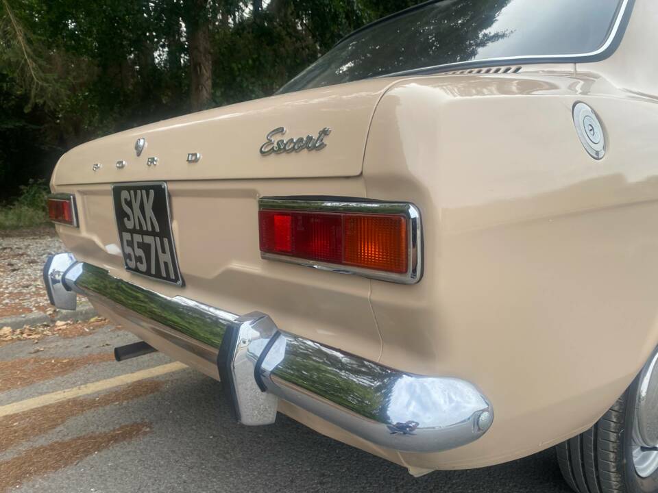 Afbeelding 24/98 van Ford Escort 940 DeLuxe (1970)