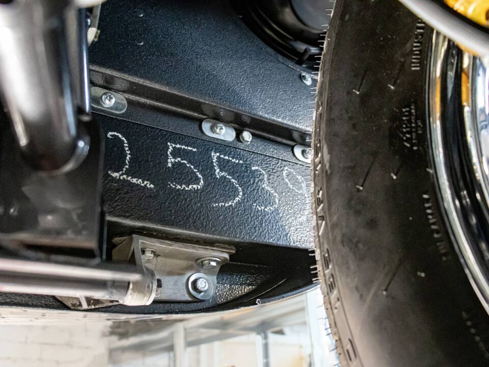 Bild 94/99 von Jaguar E-Type 4.2 (1966)