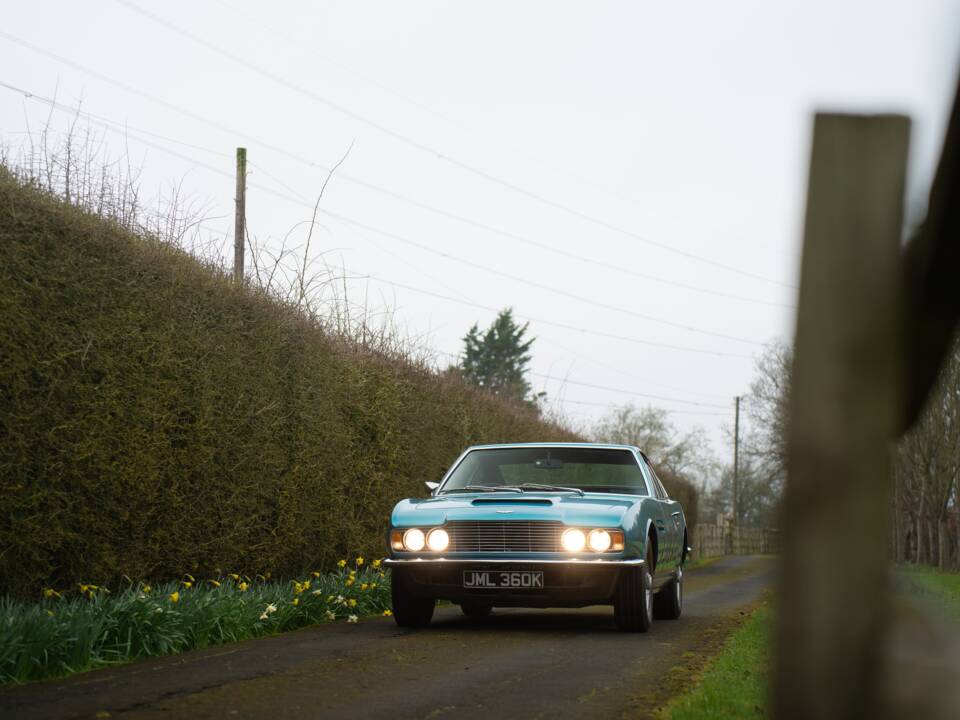 Afbeelding 28/50 van Aston Martin DBS V8 (1972)