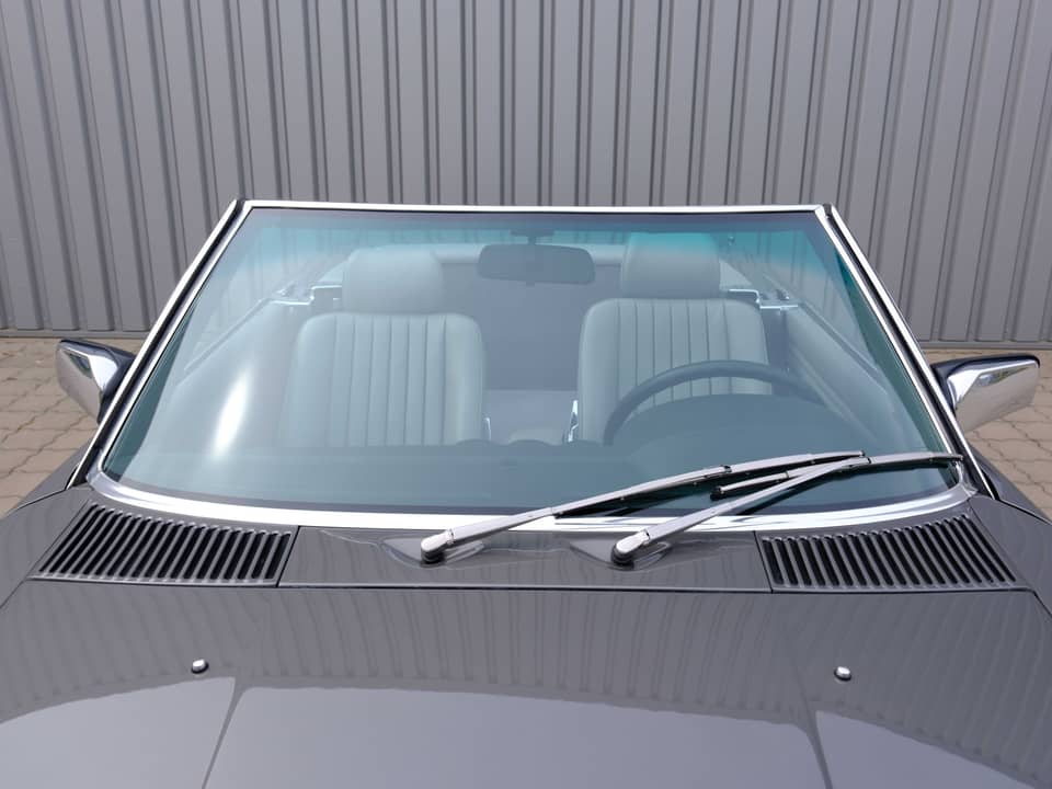 Image 33/96 of Mercedes-Benz 560 SL (1987)