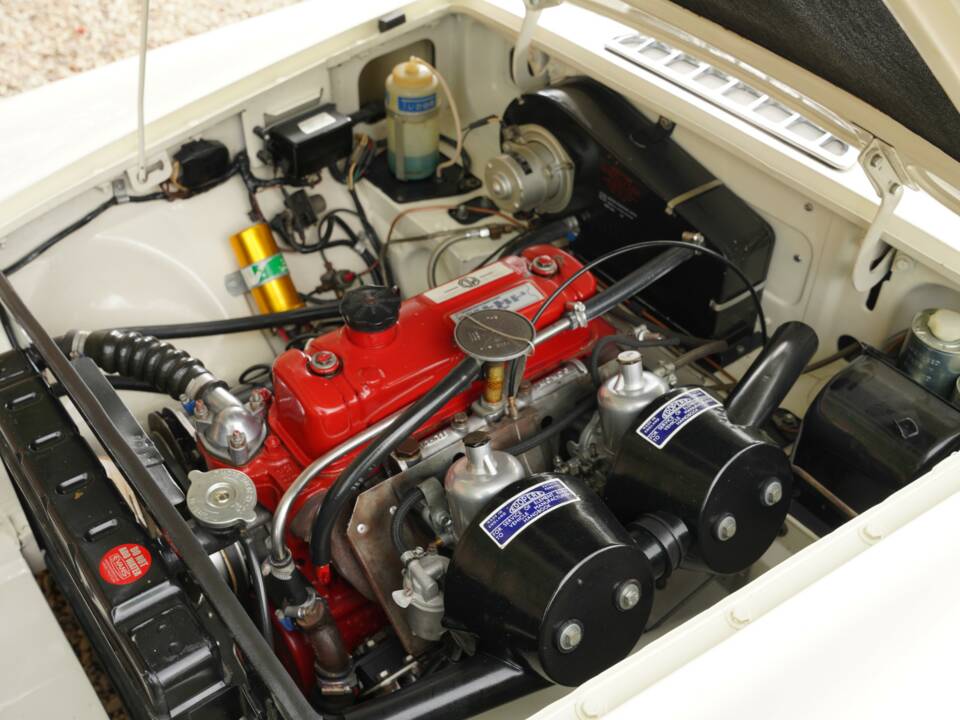 Bild 4/50 von MG MGB (1966)