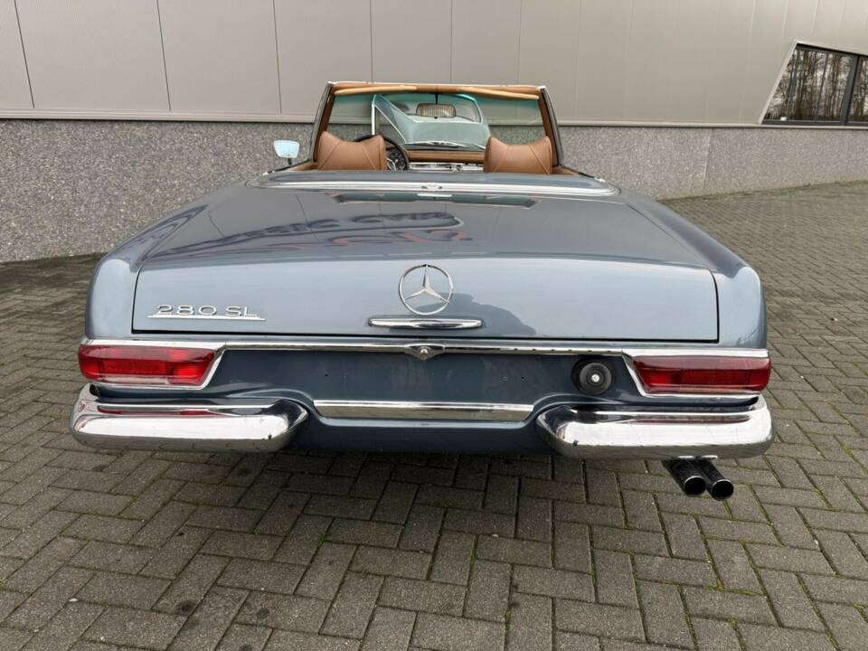 Immagine 9/50 di Mercedes-Benz 280 SL (1969)