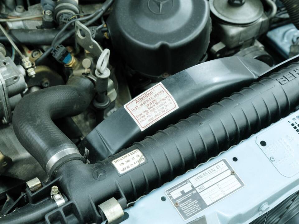 Bild 12/50 von Mercedes-Benz 420 SE (1988)
