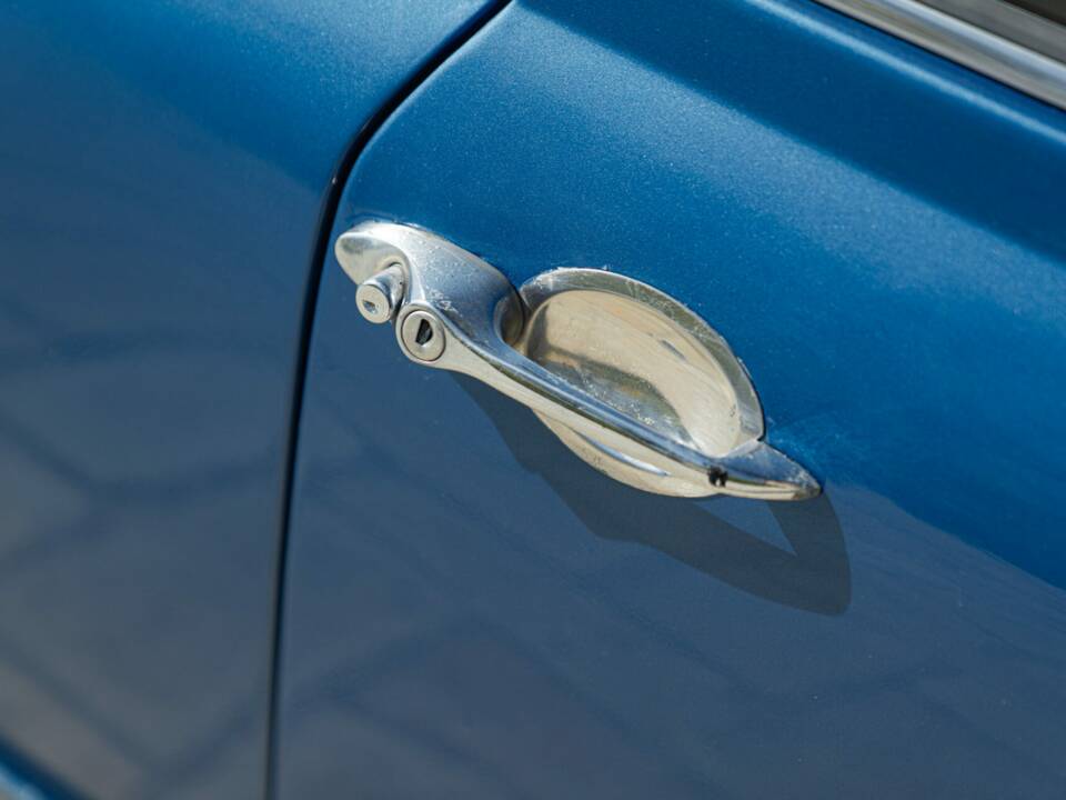 Bild 10/50 von Rover Mini Cooper 1,3 (1992)