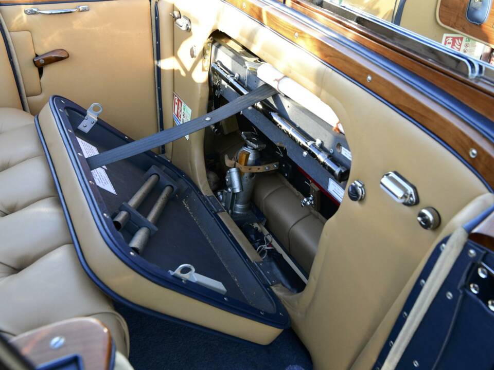 Image 44/50 of Rolls-Royce 20 HP (1928)