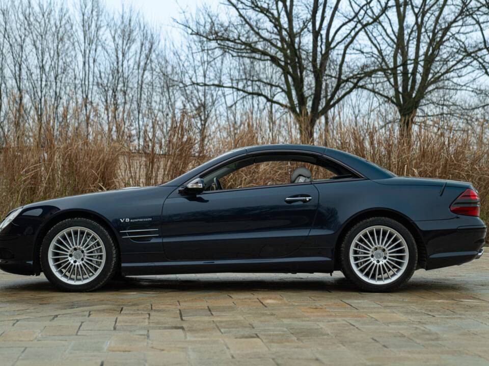 Image 5/50 of Mercedes-Benz SL 55 AMG (2003)