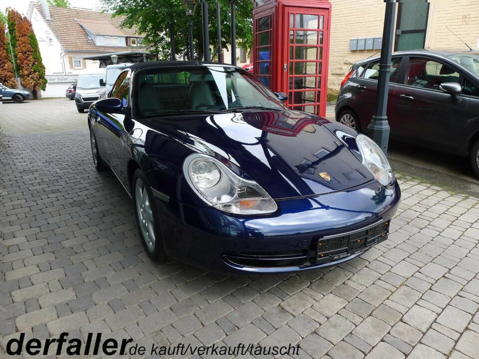 Bild 1/14 von Porsche 911 Carrera 4 (2000)