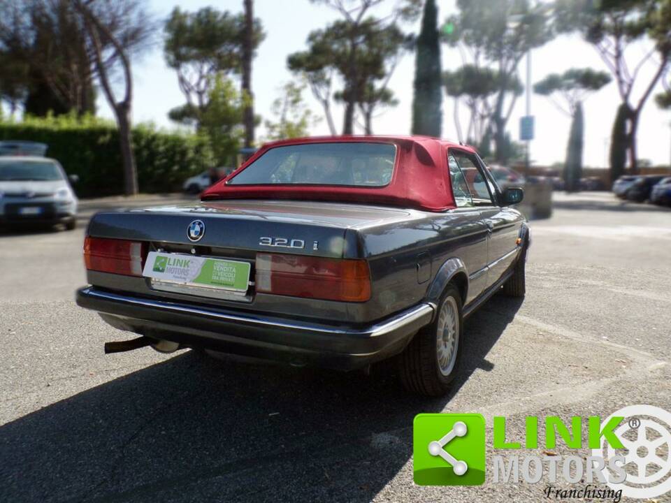 Imagen 8/10 de BMW 320i (1988)