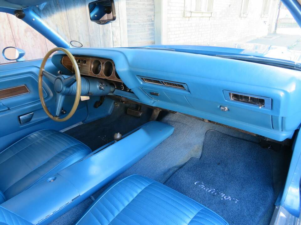 Bild 12/20 von Dodge Challenger R/T (1970)