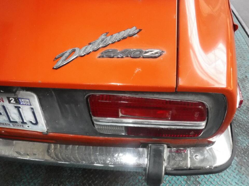 Image 36/38 of Datsun 240 Z (1973)