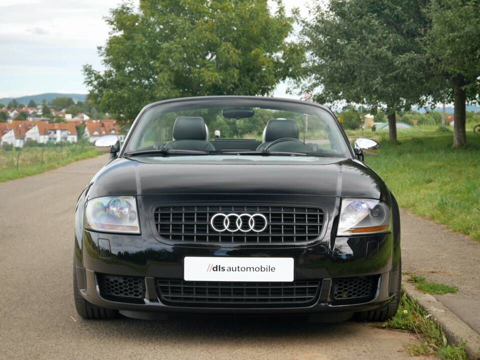 Image 9/35 of Audi TT 3.2 quattro (2004)