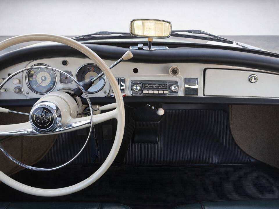 Imagen 20/29 de DKW Auto Union 1000 Spezial (1964)