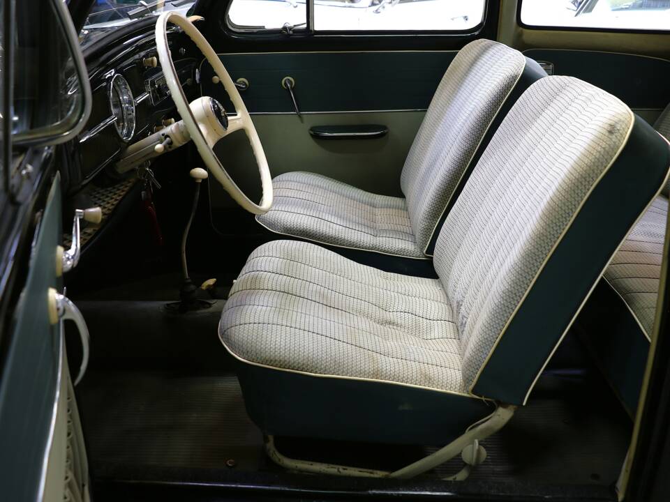 Image 17/22 of Volkswagen Beetle 1200 Export &quot;Dickholmer&quot; (1958)