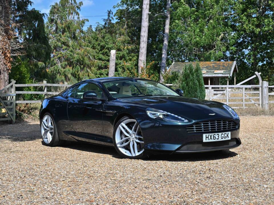 Bild 1/49 von Aston Martin DB 9 (2013)