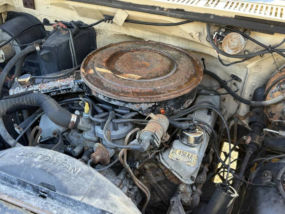 Image 16/22 of Ford F-250 (1983)