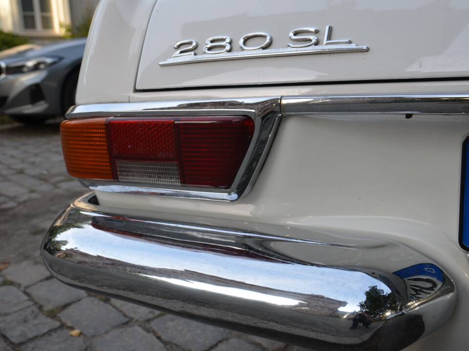 Bild 83/106 von Mercedes-Benz 280 SL (1969)