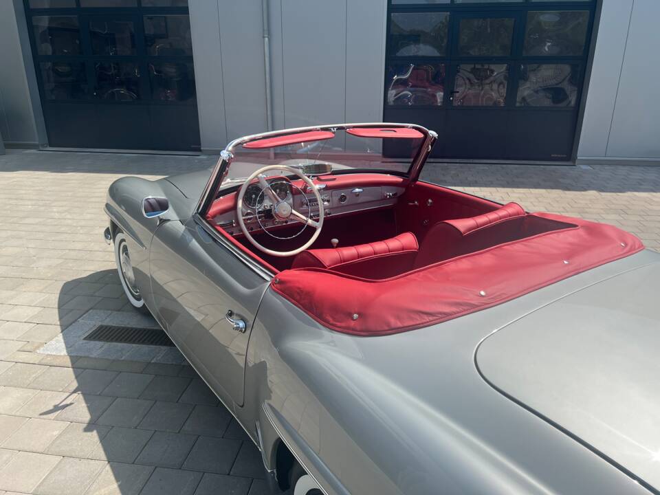 Bild 17/29 von Mercedes-Benz 190 SL (1958)