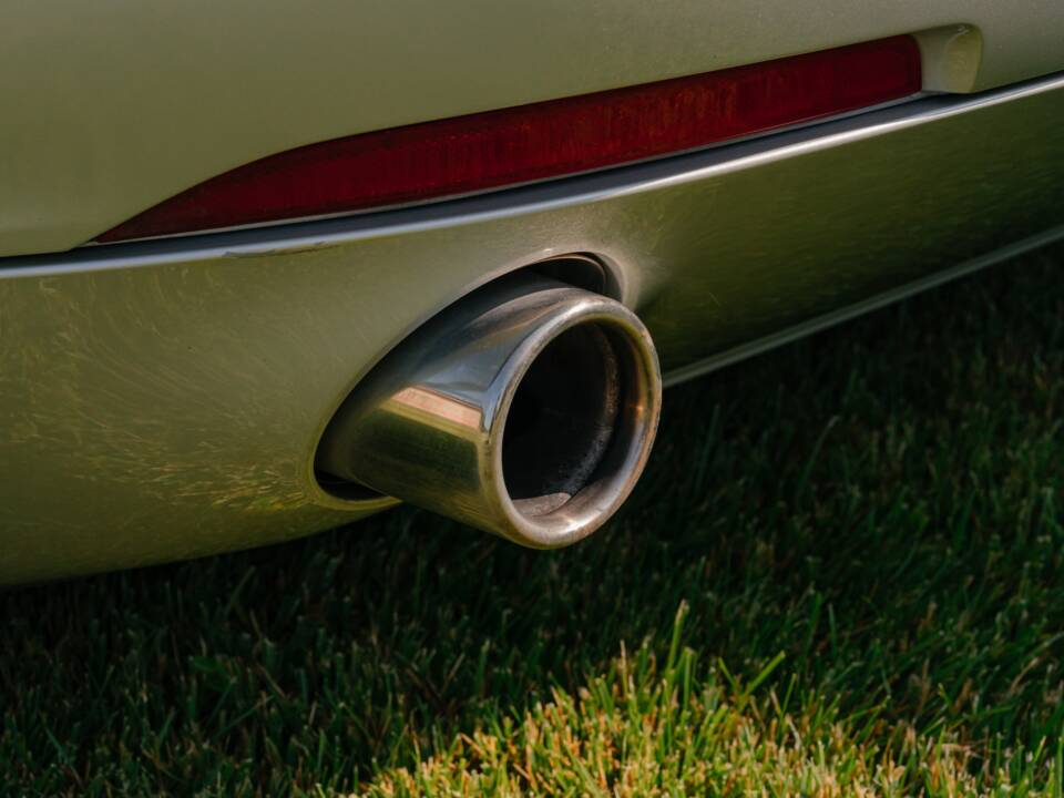 Image 71/185 of BMW Z8 (2001)