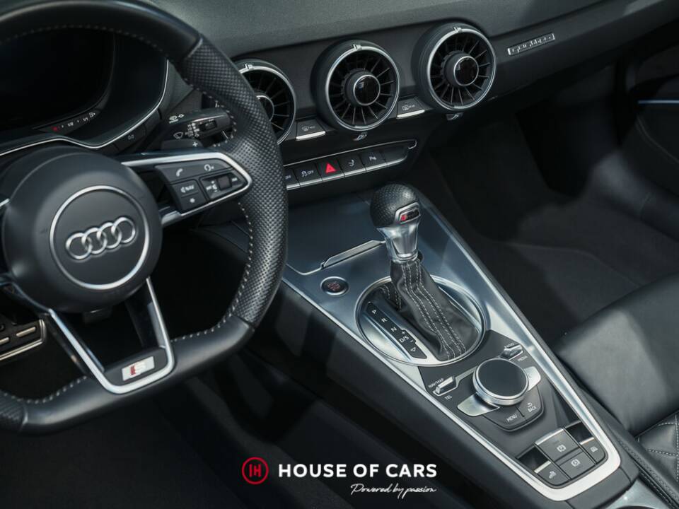 Image 21/25 of Audi TT 45 TFSI Quattro (2019)