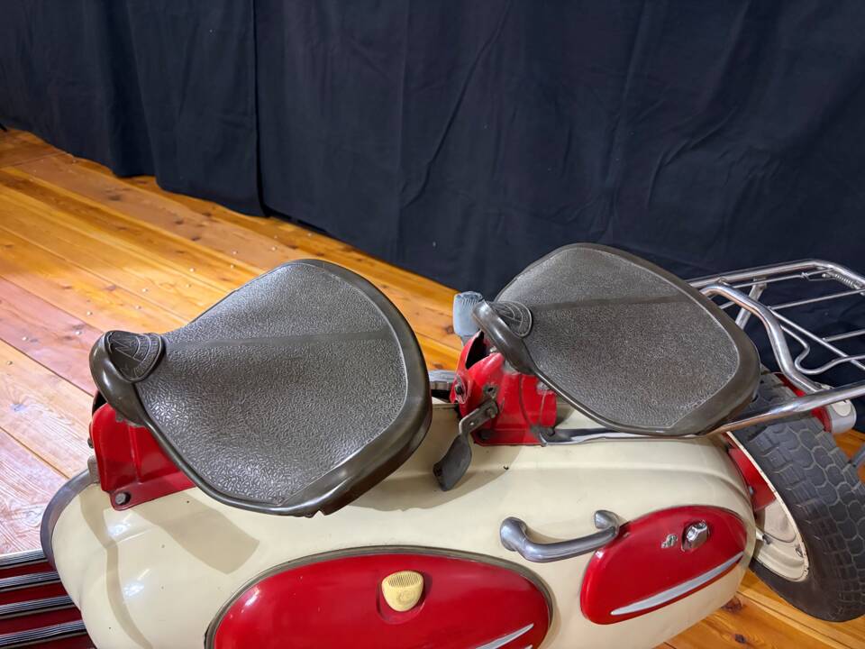 Image 9/14 of Puch SR 150 (1900)