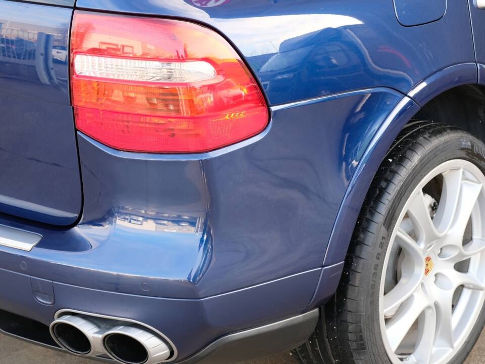 Immagine 30/70 di Porsche Cayenne S (2007)