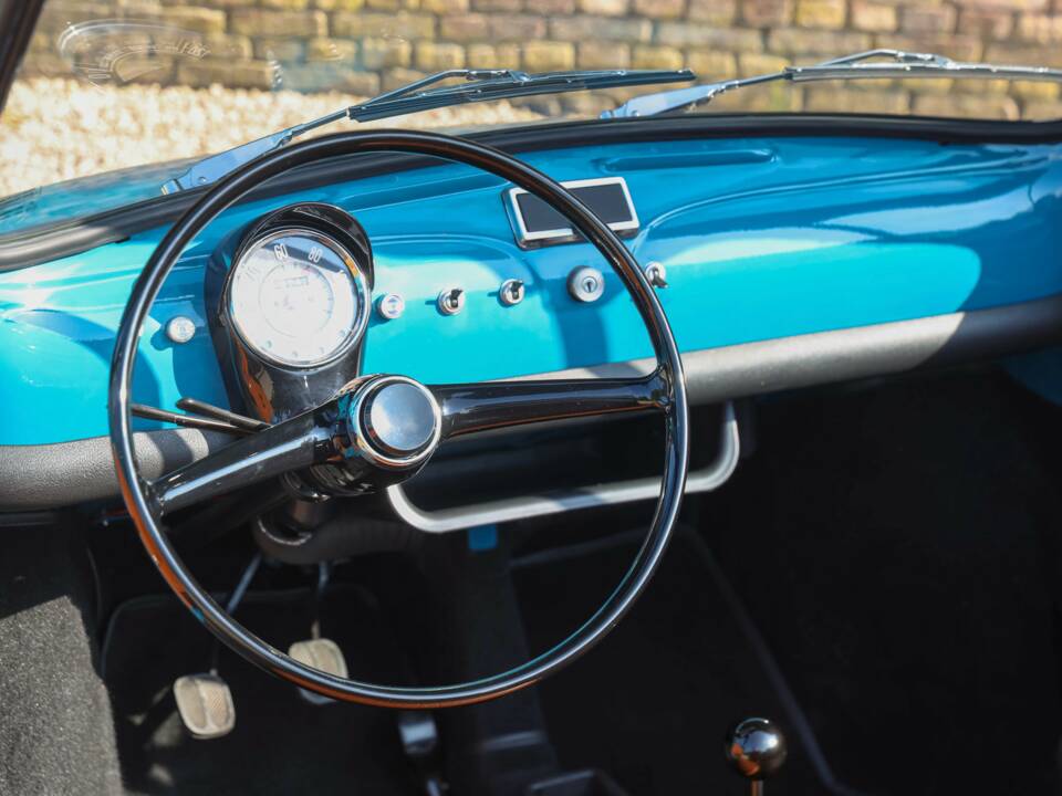 Image 47/50 of FIAT 500 Moretti Minimaxi (1973)