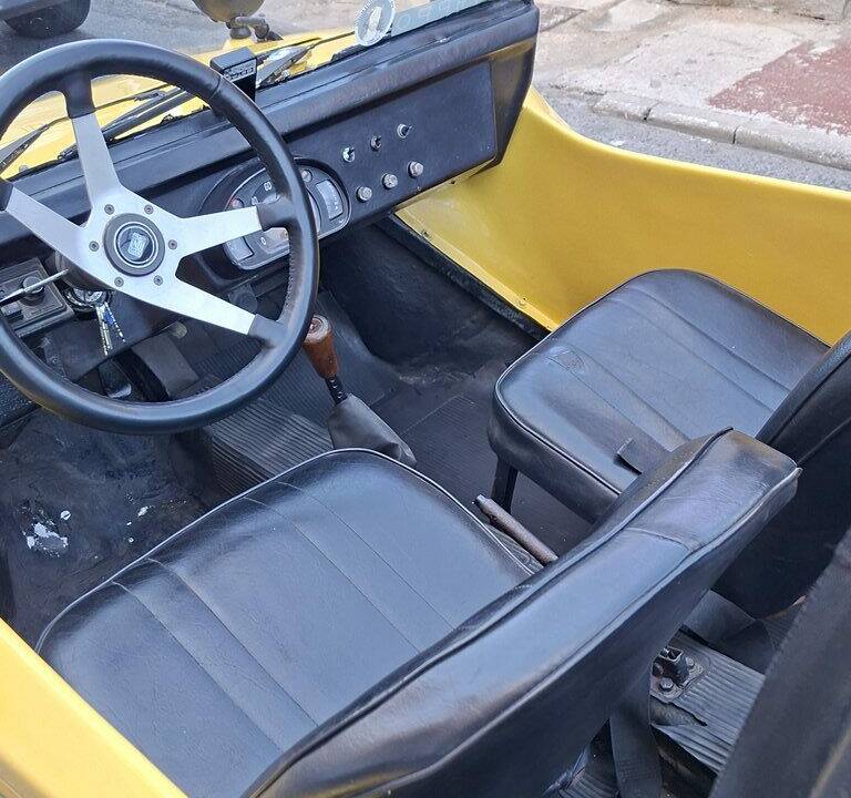 Image 2/8 of SEAT 600 D (1973)