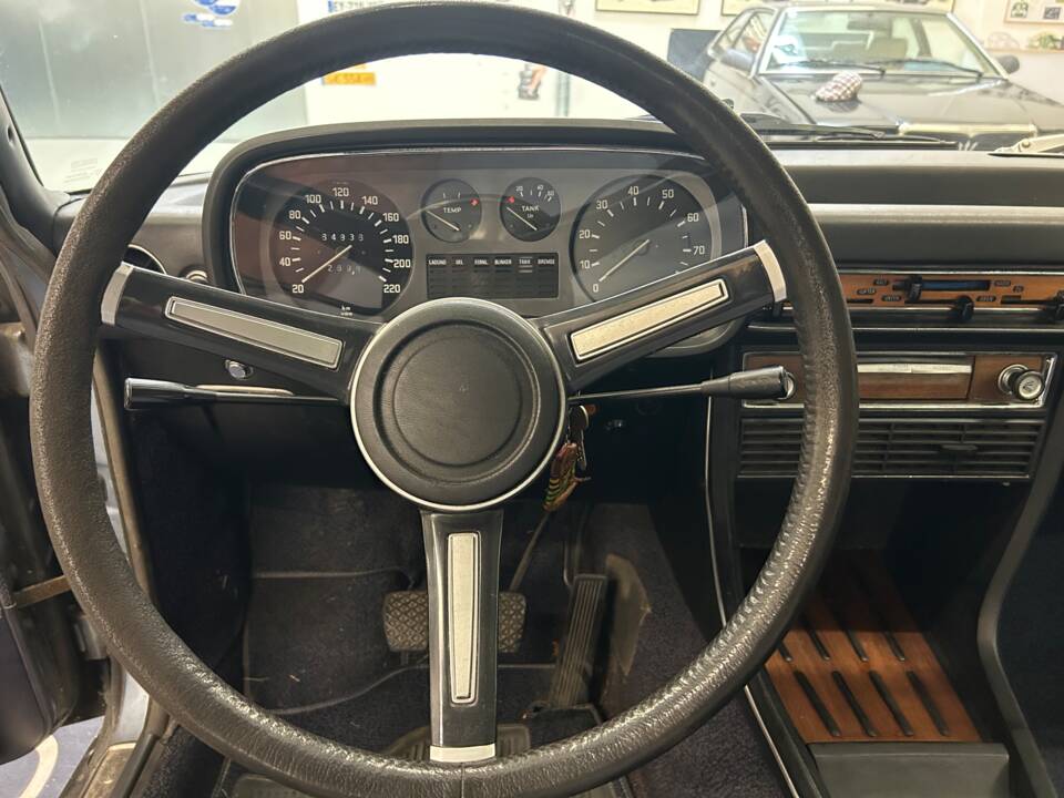 Bild 14/37 von BMW 3,0 S (1973)