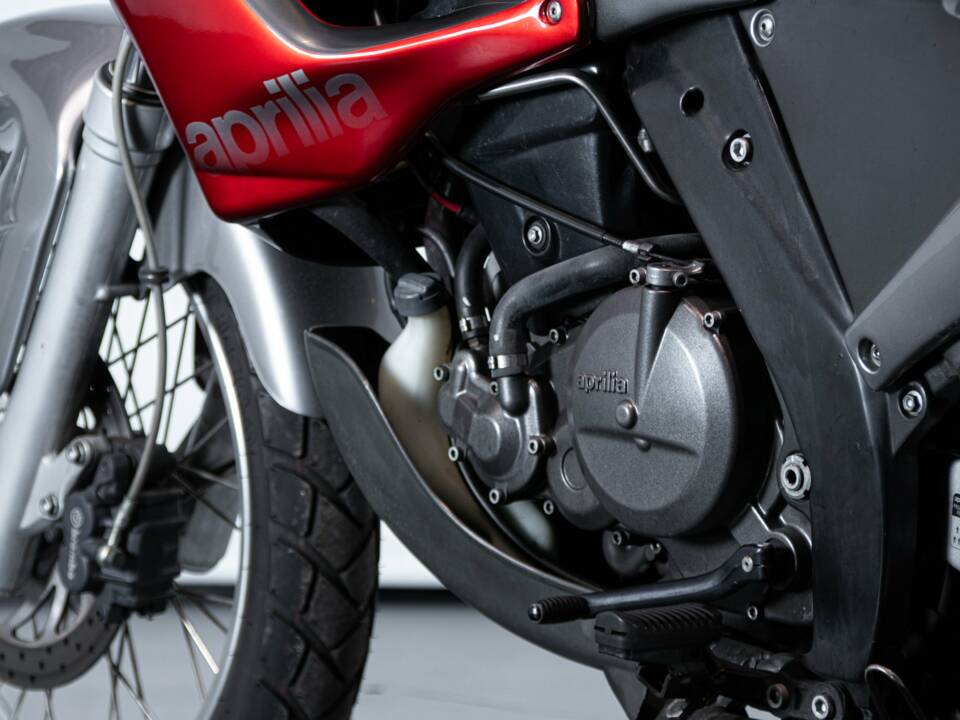 Immagine 31/50 di Aprilia DUMMY (2004)