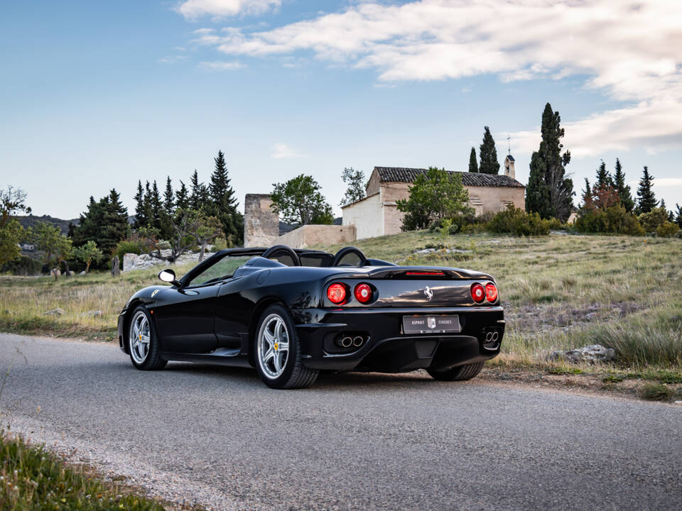 Bild 39/49 von Ferrari 360 Spider (2001)