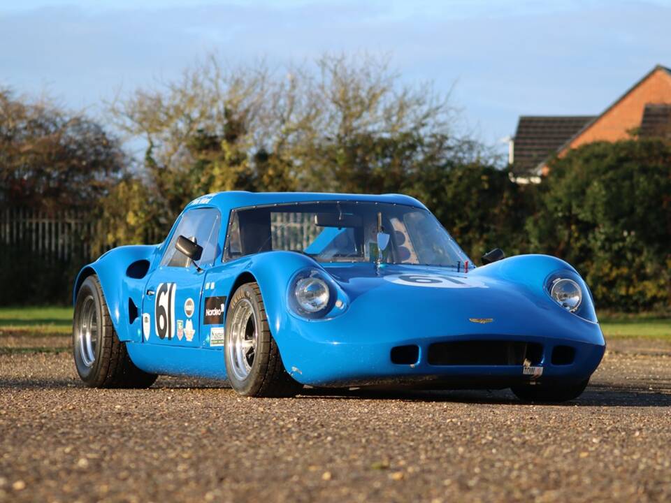 Bild 11/27 von Chevron B8 (1968)